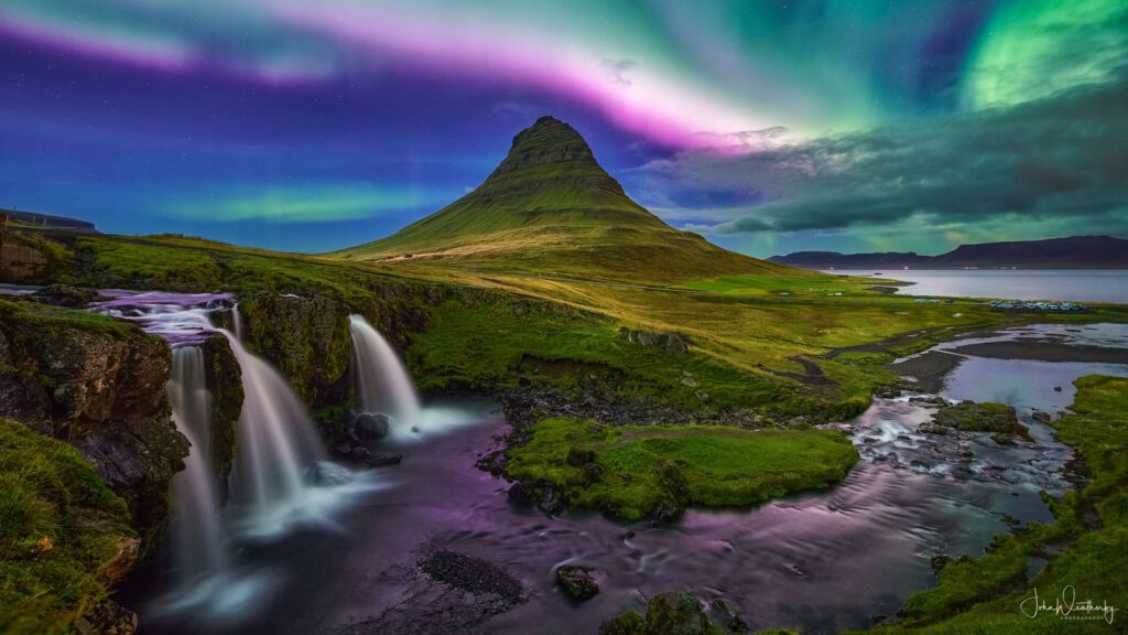 Northern Lights over Kirkjufell Iceland